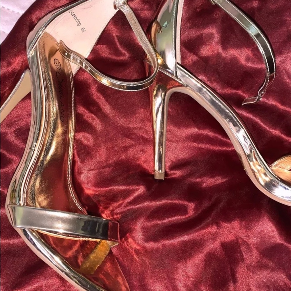 Elegant Rose Gold Stiletto Heels 81/2